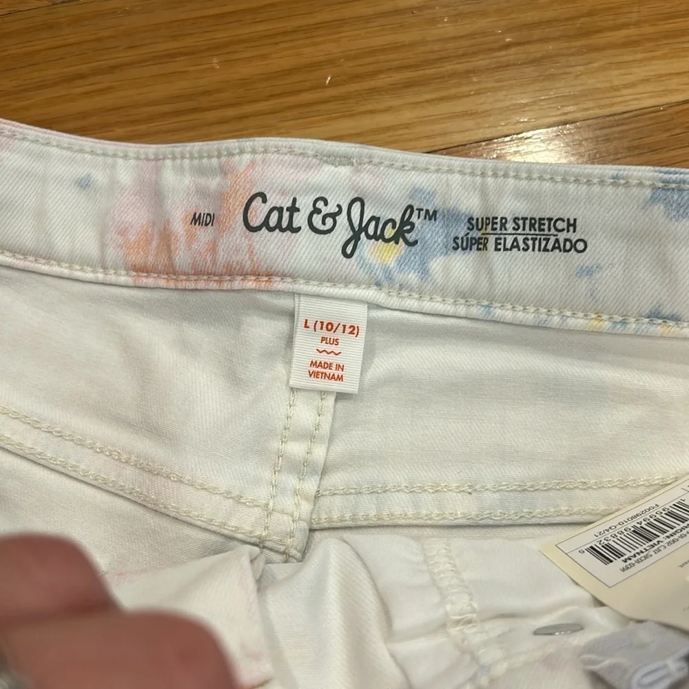 NWT cat and jack size L plus shorts